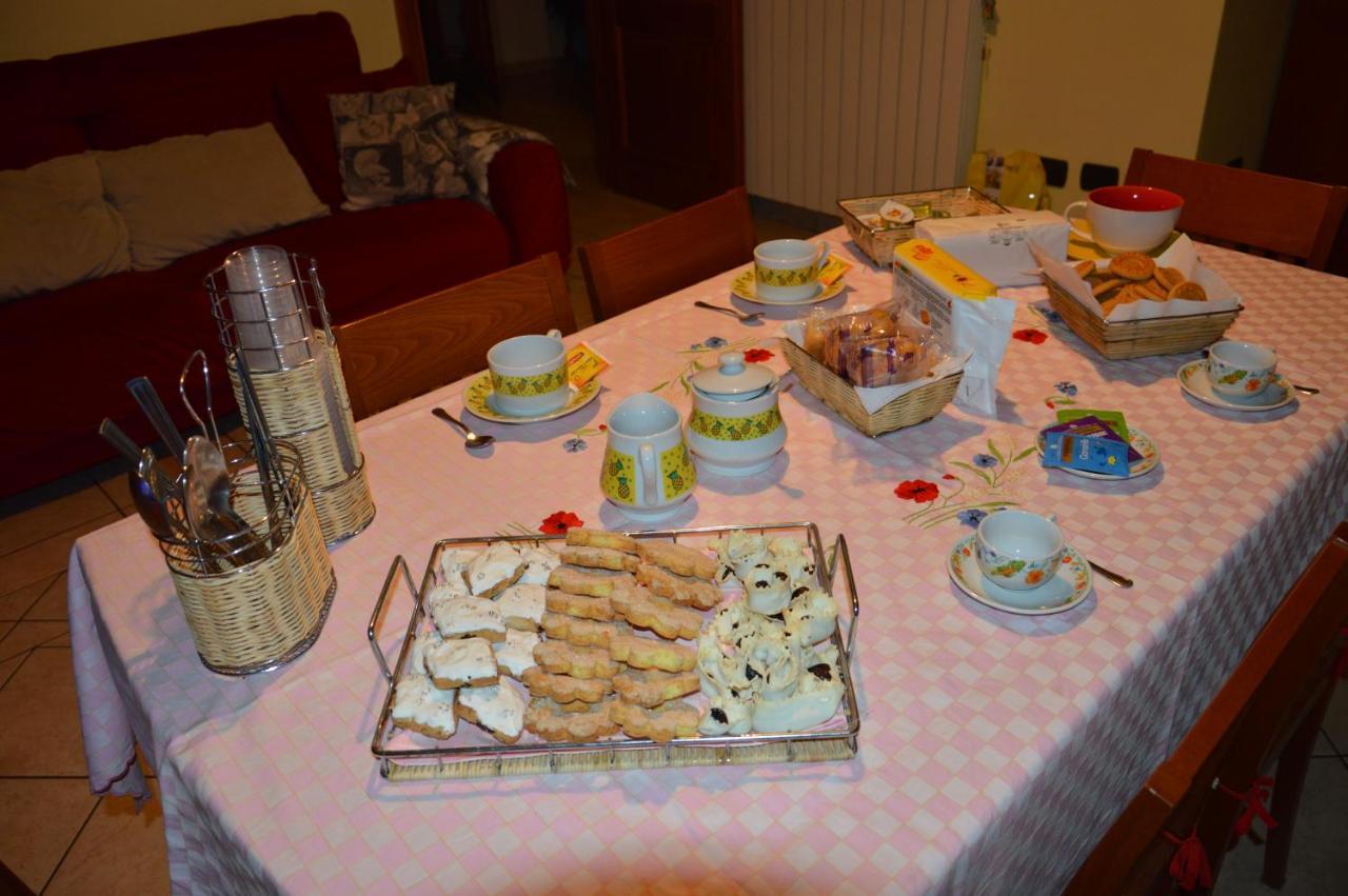 Sa Domo Tua Iun E5942 Bed & Breakfast Bonorva Eksteriør bilde