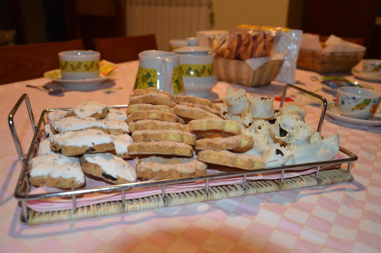 Sa Domo Tua Iun E5942 Bed & Breakfast Bonorva Eksteriør bilde