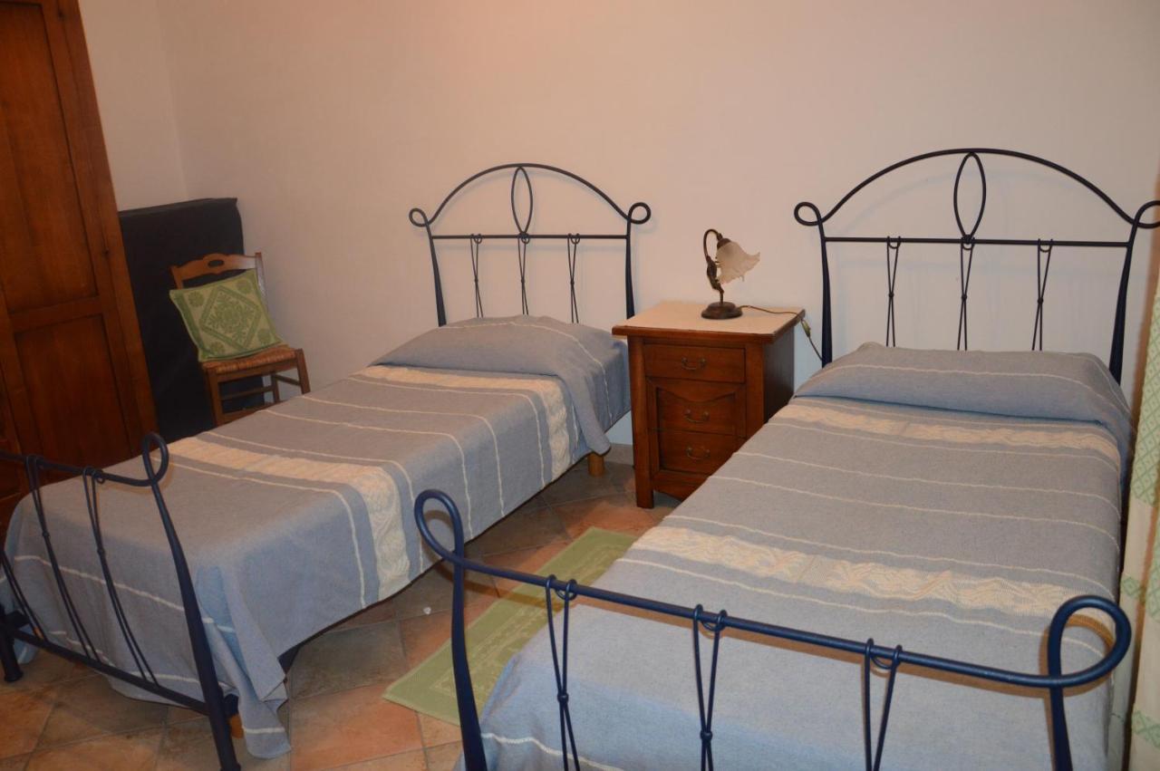 Sa Domo Tua Iun E5942 Bed & Breakfast Bonorva Eksteriør bilde